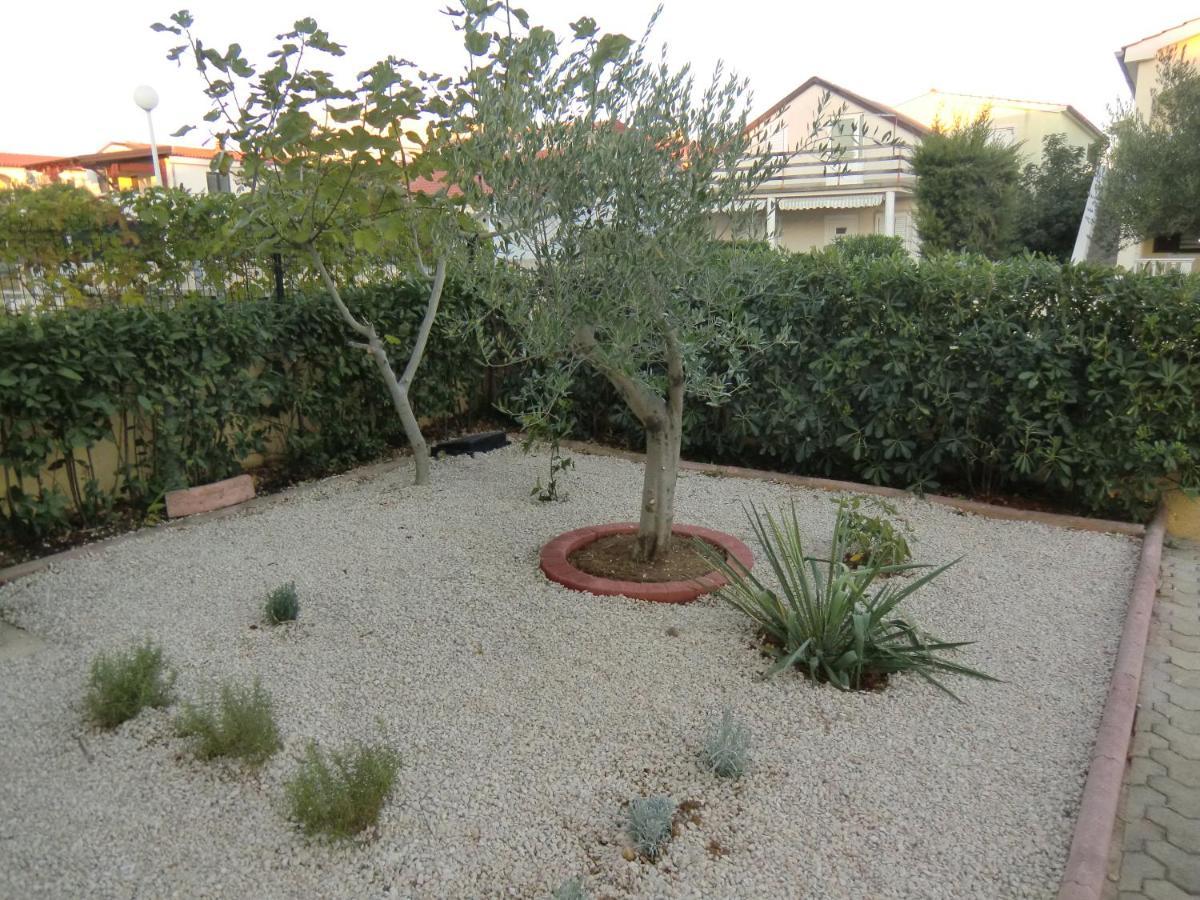 Ferien Haus Evita Auf Insel Vir - Wohnung I Dış mekan fotoğraf